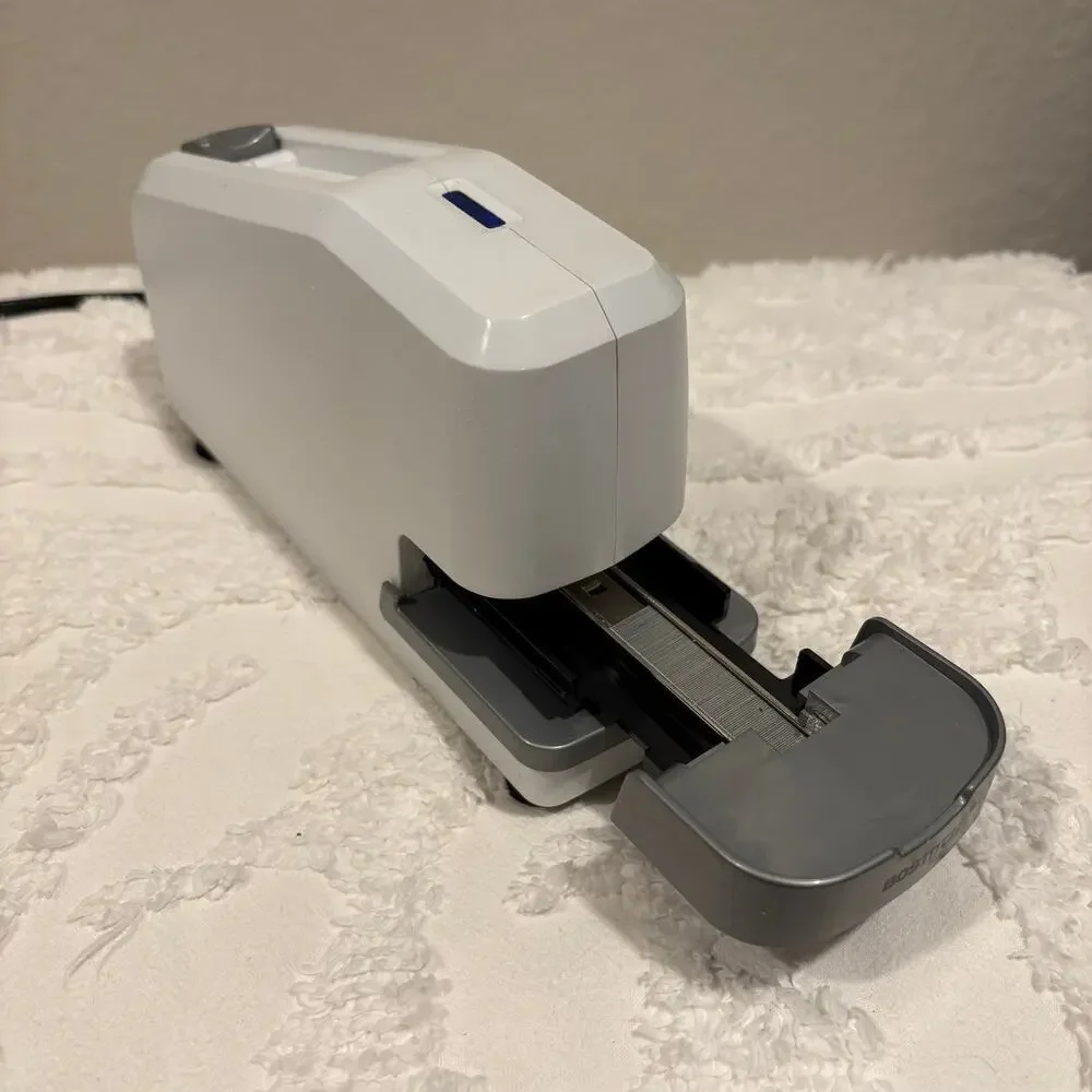 BOSTITCH IMPULSE Electric Stapler White Sz OS Model 02011 Desktop Home Office